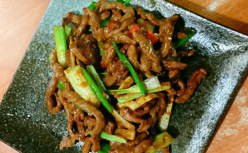蔥爆牛肉食譜 蔥爆牛肉食譜