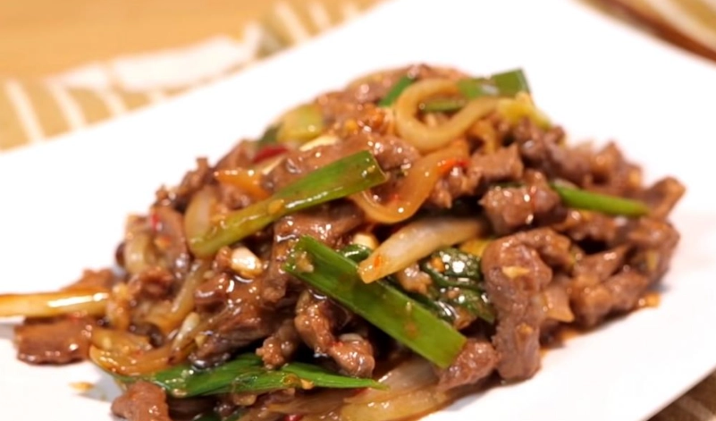 快速蔥爆牛肉 快速蔥爆牛肉