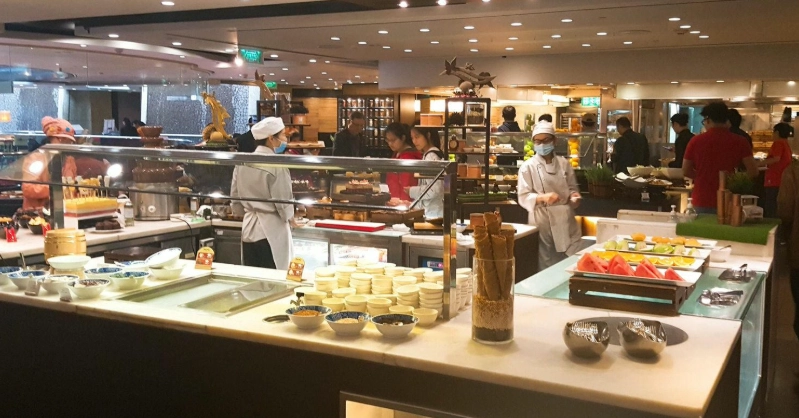 遠企自助餐必吃