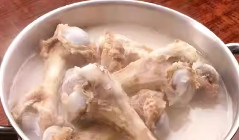 熬大骨湯時間 熬大骨湯時間