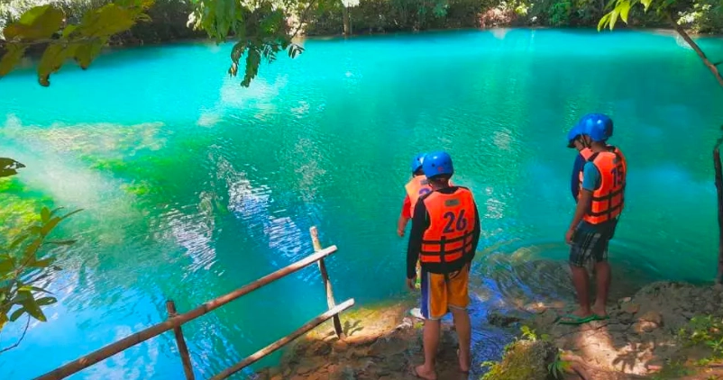 長灘島冷泉交通
