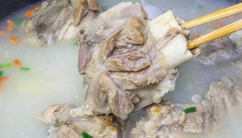 大骨湯做法 大骨湯做法