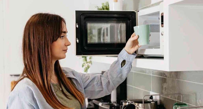 微波爐加熱飯多久