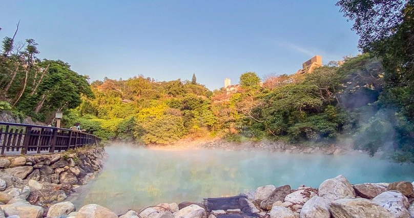 台北泡湯一日遊