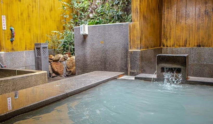 台北泡湯一日遊