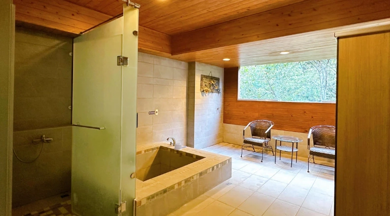 新月塢溫泉 新月塢溫泉