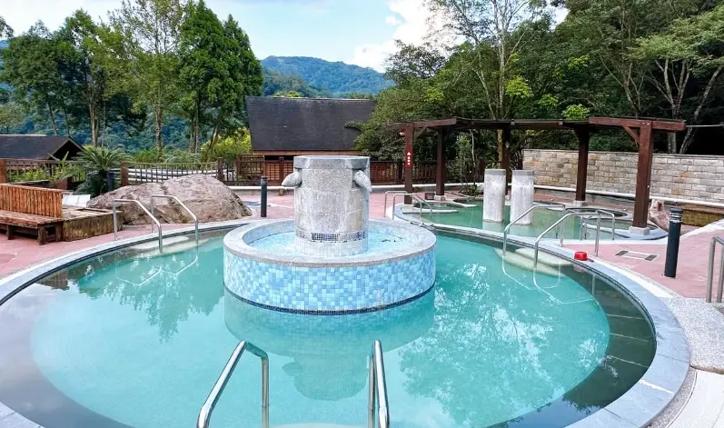 夜間溫泉 夜間溫泉