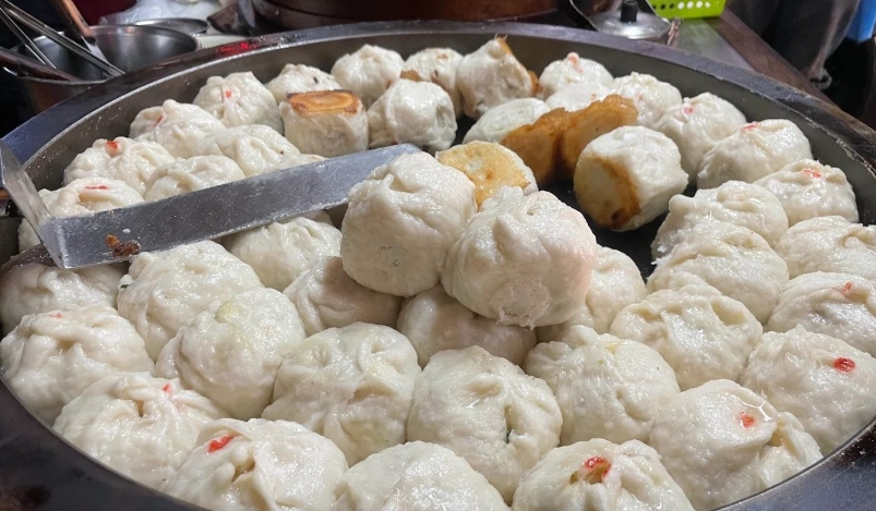 淡水英專路美食