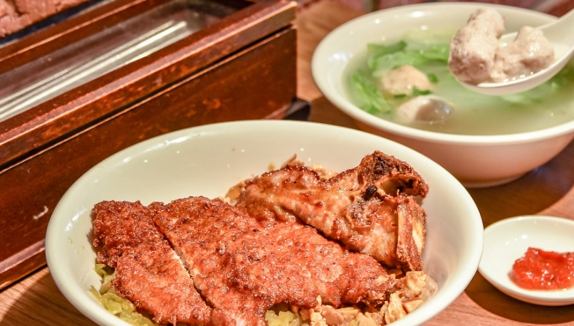 淡水英專路美食