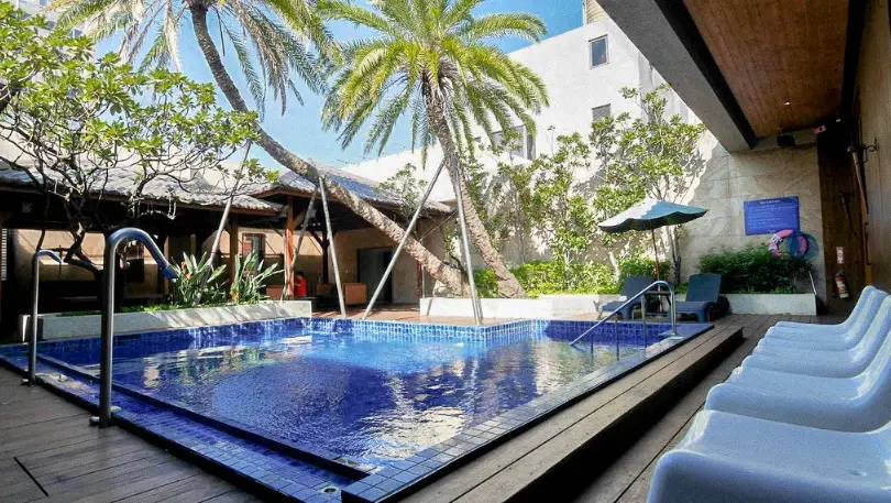 汽車旅館KTV包廂