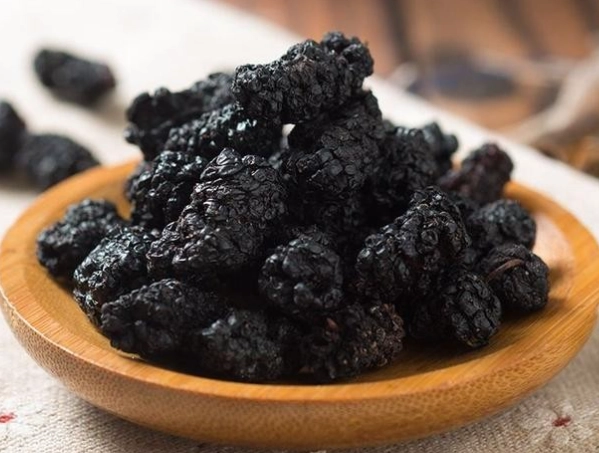 桑葚乾功效