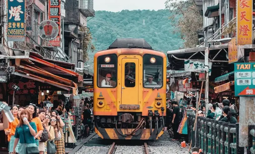 台北到九份火車