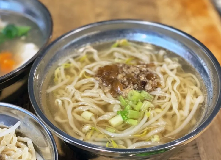 義大利麵和陽春麵的差異