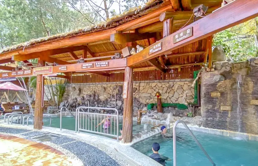 美仑山温泉住宿 美仑山温泉住宿