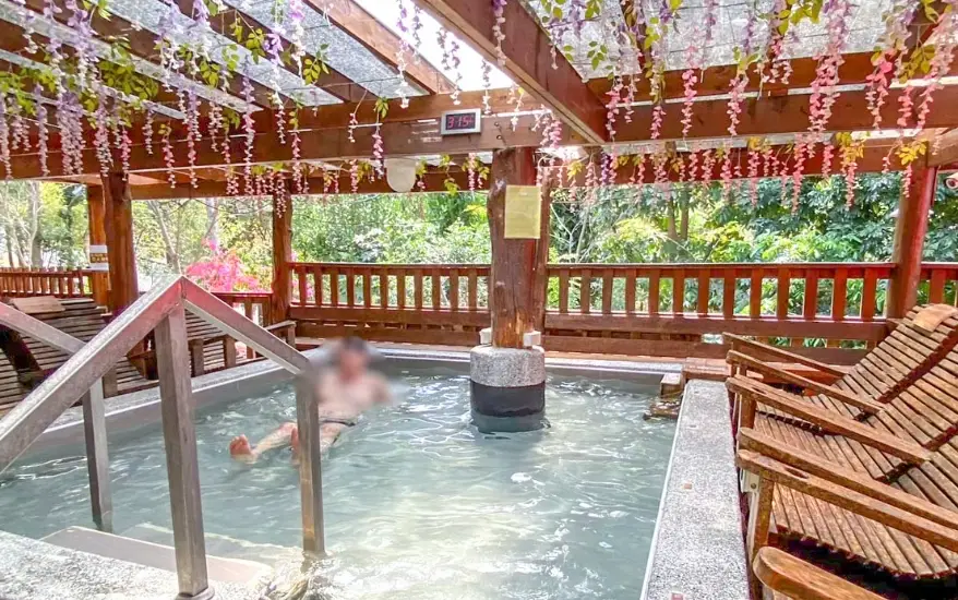 美仑山温泉住宿 美仑山温泉住宿