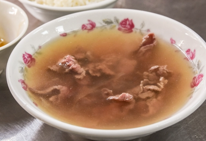國華街牛肉湯 國華街牛肉湯