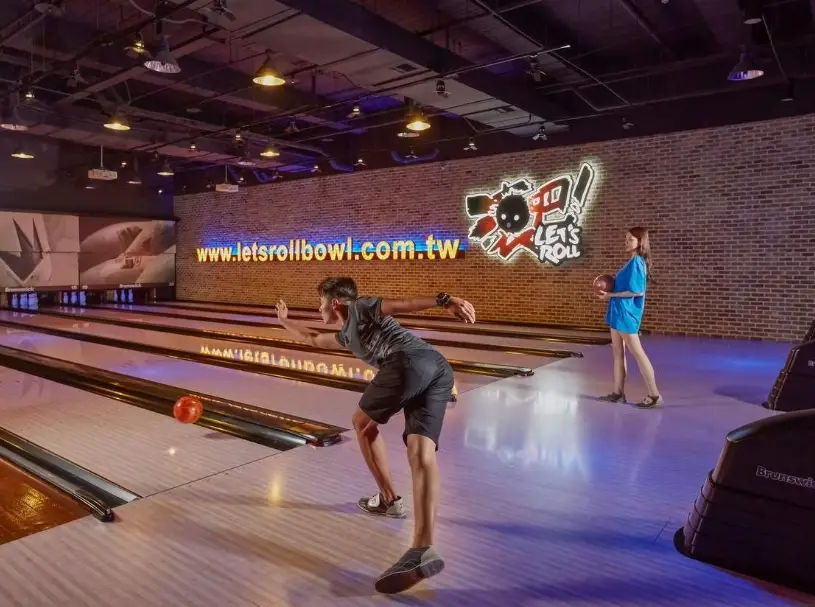 高雄室內遊樂場 大人