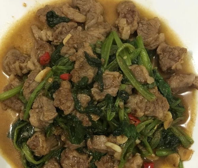 沙茶醬炒牛肉