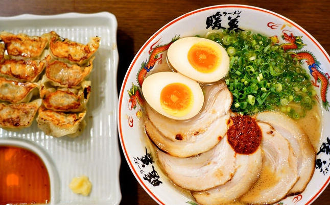 那霸國際通美食