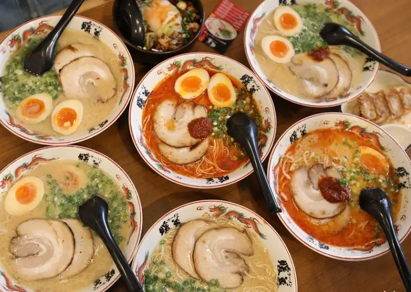 沖繩縣廳前餐廳