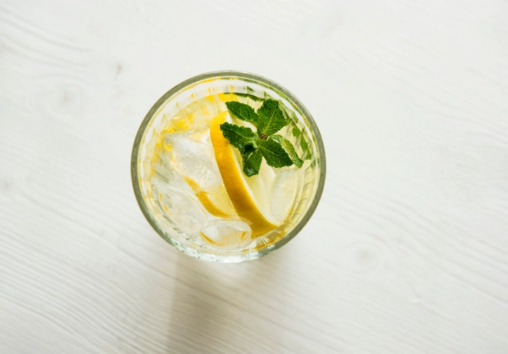 檸檬水功效 檸檬水功效