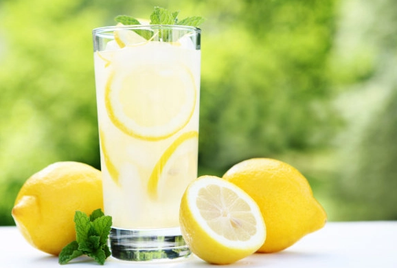 檸檬水美白正確方法 檸檬水美白正確方法