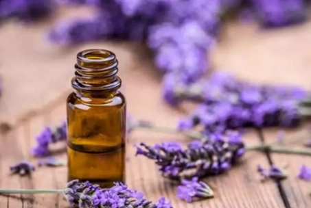 薰衣草精油配方 薰衣草精油配方