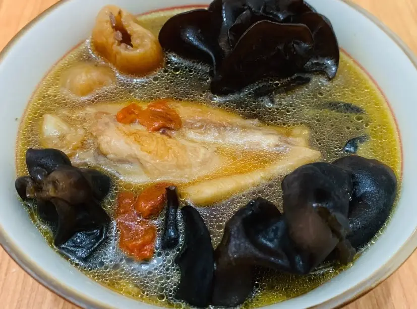 黑棗雞湯食譜