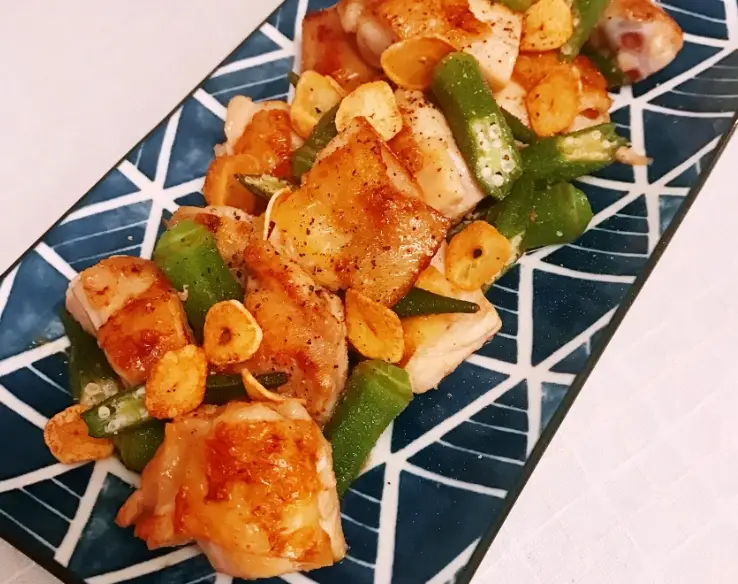 家常蒜炒雞腿肉 家常蒜炒雞腿肉