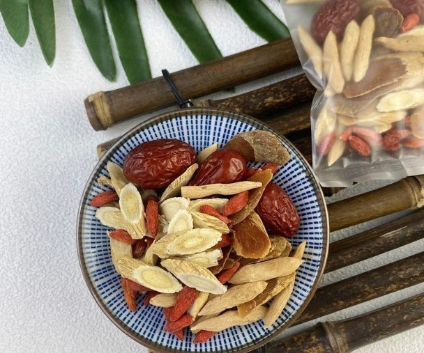 麥冬紅棗茶做法 麥冬紅棗茶做法