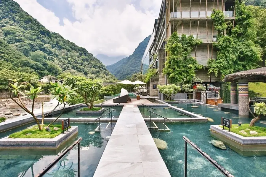 苗栗泰安溫泉 泡湯