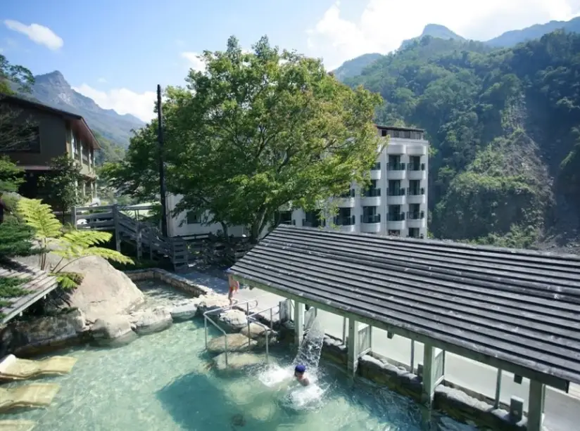 苗栗泰安溫泉 泡湯