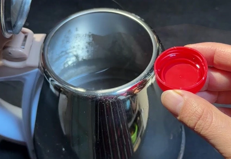 小蘇打清洗熱水壺