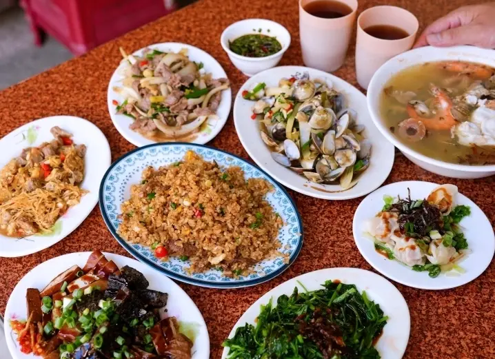 石牌宵夜推薦｜在地老饕私藏深夜美食清單，熱炒小吃一次收錄