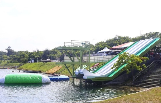 台東活水湖 獨木舟