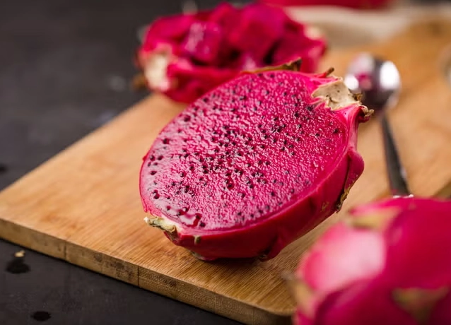 火龍果便便紅色