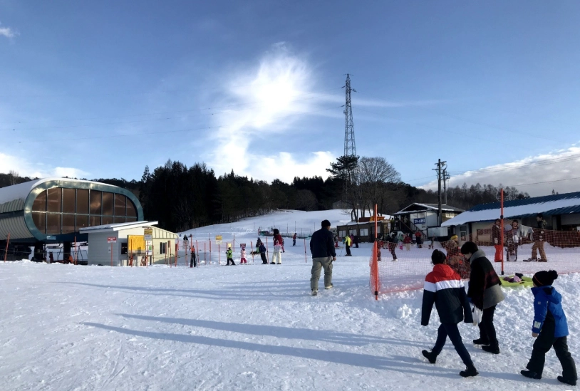 名古屋滑雪交通
