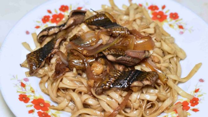 台北鱔魚意麵 台北鱔魚意麵