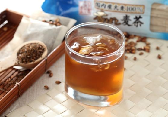 麥茶適量飲用 麥茶適量飲用