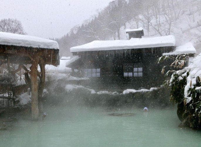 槍溫泉