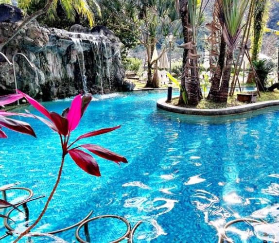 會來溫泉怎麼去