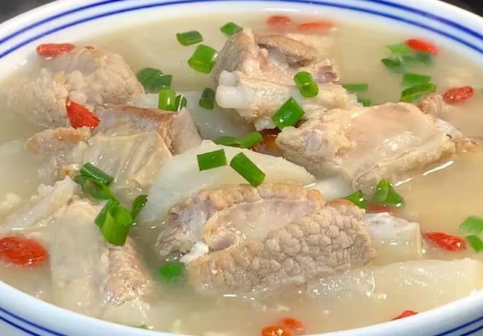 咳嗽食療白蘿蔔湯