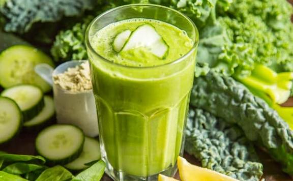 綠拿鐵什麼時候喝