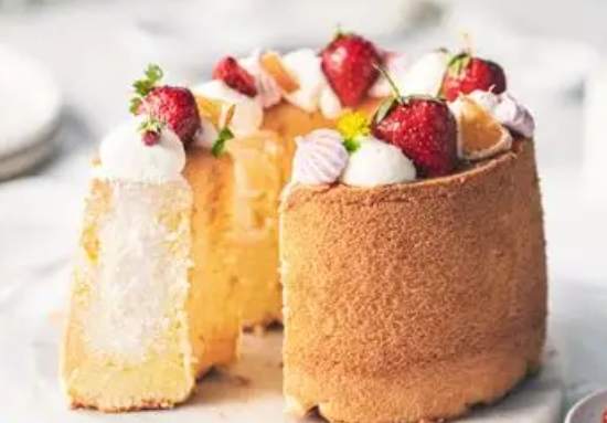 戚風蛋糕頂部凸起