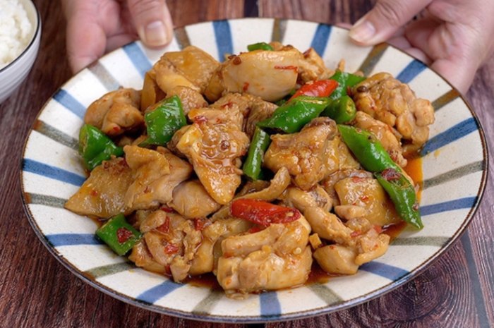 炒雞肉塊食譜 炒雞肉塊食譜