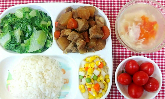 小朋友午餐食譜