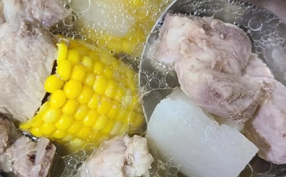 蘿蔔排骨湯做法 蘿蔔排骨湯做法