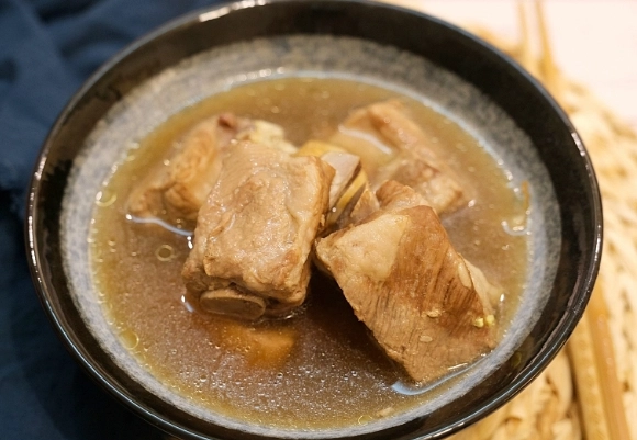豬排骨煮湯方法