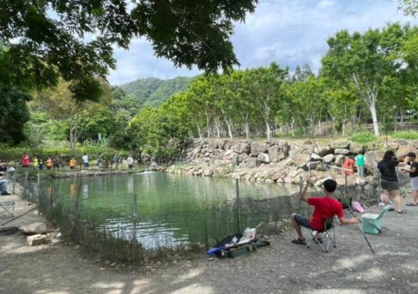 爺亨溫泉釣魚 爺亨溫泉釣魚