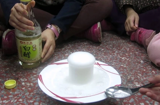 醋加小蘇打粉功效 醋加小蘇打粉功效